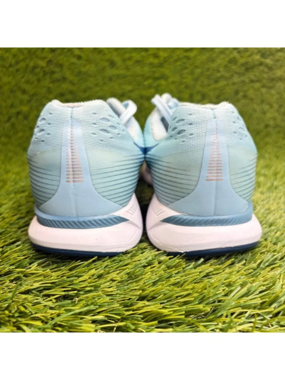 Nike Air Zoom Pegasus 34 Womens Size 10 Blue Athletic Running Shoes Sneakers